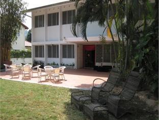 Chymes Hotel タンジュンブンガ エクステリア 写真