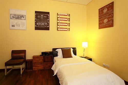 Chymes Hotel タンジュンブンガ エクステリア 写真